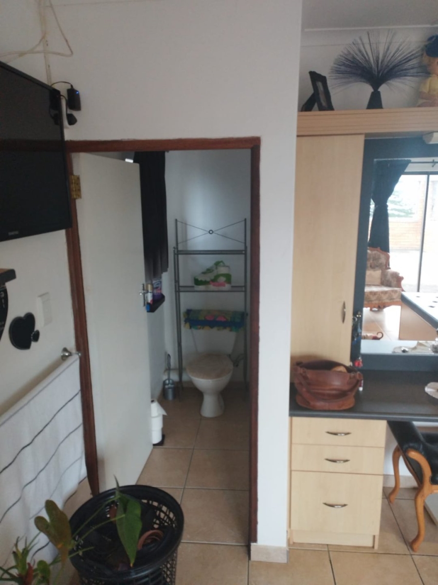 4 Bedroom Property for Sale in Dana Bay Western Cape